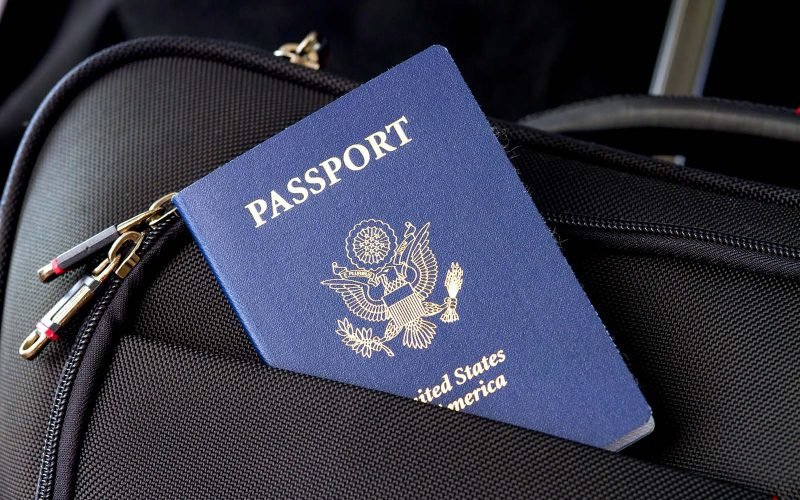 passport-2642172_1920